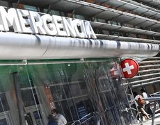 Cinco hombres fueron baleados en Villa Española: dispararon contra una vivienda desde una moto
