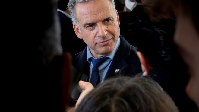 La conflictividad es un síntoma de cosas que ocurren, dijo Yamandú Orsi, que habló del puerto y FNC