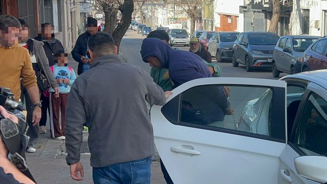 Detenidos por el robo al BROU de Pando: dos fueron imputados y otro comparecerá este sábado