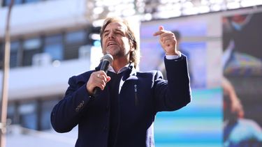 Lacalle Pou, en el aniversario del Partido Nacional: Estoy tranquilo, estoy satisfecho, no estoy conforme